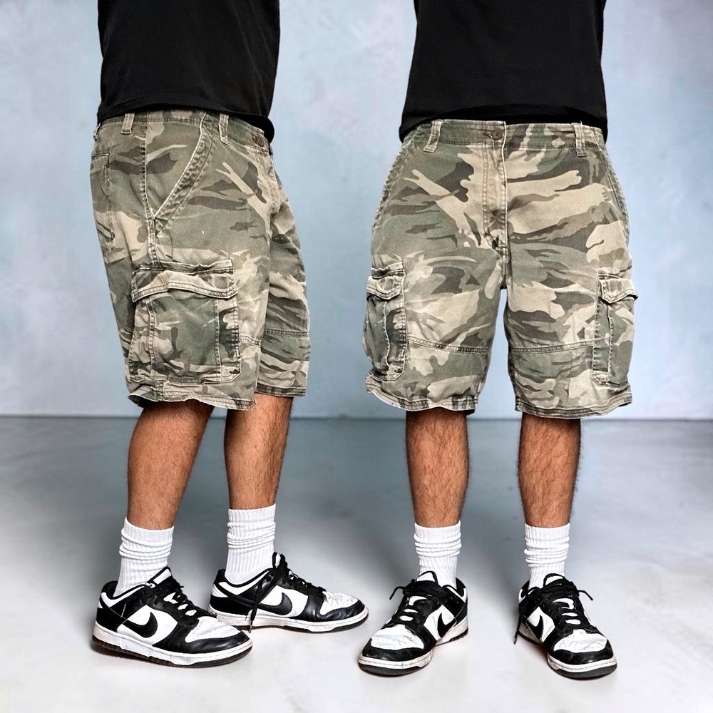 Wrangler Authentics Camo Cargo Shorts Green Camouflage Skater Baggy Size 36